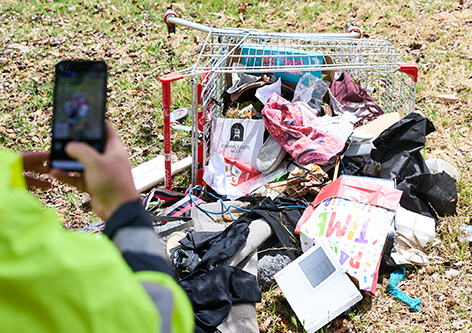 Illegal dumping and litter Image