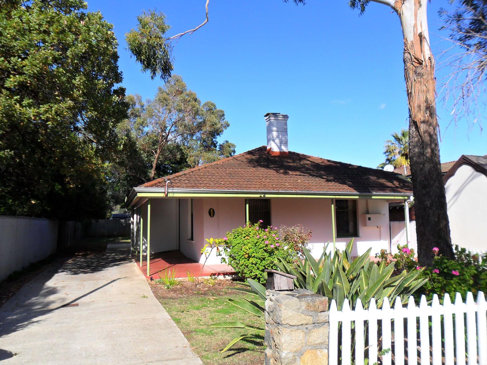 Town of Bassendean exercises right to repurchase 1 Surrey Street